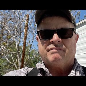 Meet your Posher, Troy